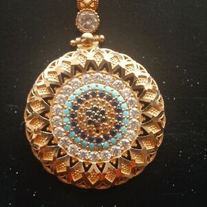 22kt Gold Charm / Medallion